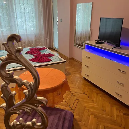 Апартаменты Cosy In Lozenets
